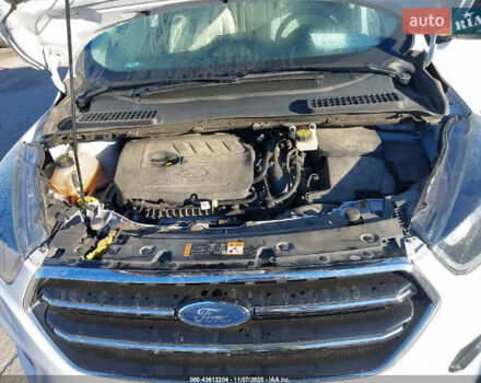 Белый Форд Эскейп, объемом двигателя 1.5 л и пробегом 120 тыс. км за 2500 $, фото 11 на Automoto.ua