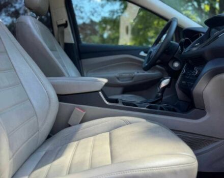 Белый Форд Эскейп, объемом двигателя 1.5 л и пробегом 39 тыс. км за 13000 $, фото 8 на Automoto.ua