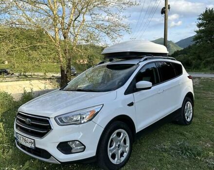 Белый Форд Эскейп, объемом двигателя 2.5 л и пробегом 160 тыс. км за 12500 $, фото 28 на Automoto.ua