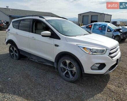 Білий Форд Ескейп, об'ємом двигуна 1.5 л та пробігом 130 тис. км за 2800 $, фото 3 на Automoto.ua