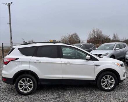 Білий Форд Ескейп, об'ємом двигуна 1.5 л та пробігом 191 тис. км за 10900 $, фото 6 на Automoto.ua