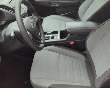 Белый Форд Эскейп, объемом двигателя 2.5 л и пробегом 113 тыс. км за 13900 $, фото 16 на Automoto.ua