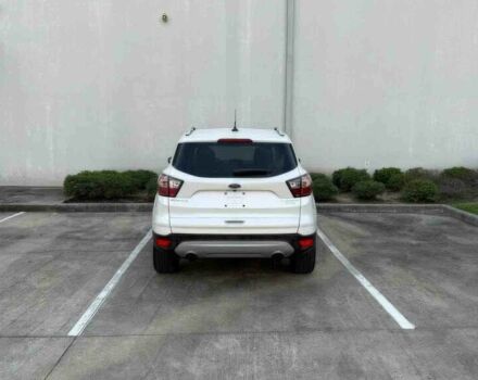 Белый Форд Эскейп, объемом двигателя 2 л и пробегом 46 тыс. км за 7000 $, фото 2 на Automoto.ua