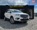 Белый Форд Эскейп, объемом двигателя 2 л и пробегом 203 тыс. км за 17500 $, фото 1 на Automoto.ua