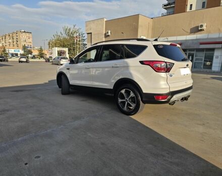 Белый Форд Эскейп, объемом двигателя 1.5 л и пробегом 148 тыс. км за 8500 $, фото 5 на Automoto.ua