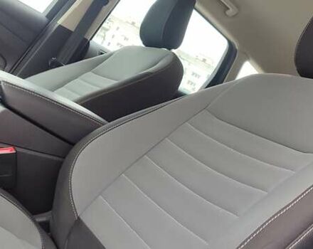 Белый Форд Эскейп, объемом двигателя 2.5 л и пробегом 113 тыс. км за 13900 $, фото 23 на Automoto.ua