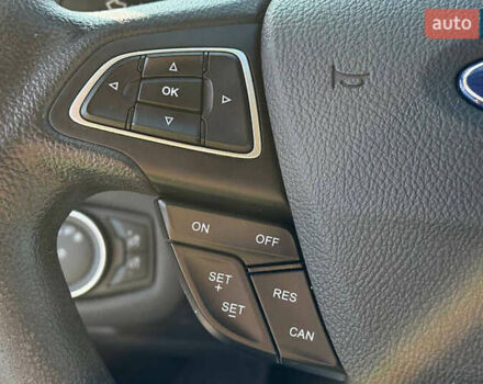 Белый Форд Эскейп, объемом двигателя 2.5 л и пробегом 97 тыс. км за 11000 $, фото 10 на Automoto.ua