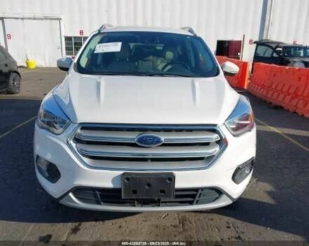 Белый Форд Эскейп, объемом двигателя 2 л и пробегом 65 тыс. км за 8000 $, фото 11 на Automoto.ua