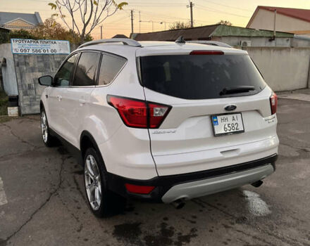 Белый Форд Эскейп, объемом двигателя 2 л и пробегом 93 тыс. км за 22000 $, фото 34 на Automoto.ua