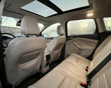 Белый Форд Эскейп, объемом двигателя 2 л и пробегом 93 тыс. км за 22000 $, фото 24 на Automoto.ua