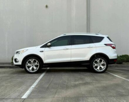 Белый Форд Эскейп, объемом двигателя 2 л и пробегом 46 тыс. км за 7000 $, фото 1 на Automoto.ua