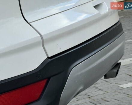 Белый Форд Эскейп, объемом двигателя 1.5 л и пробегом 130 тыс. км за 13400 $, фото 28 на Automoto.ua