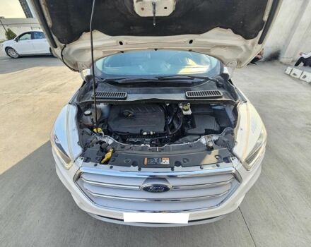 Белый Форд Эскейп, объемом двигателя 1.5 л и пробегом 148 тыс. км за 8500 $, фото 11 на Automoto.ua