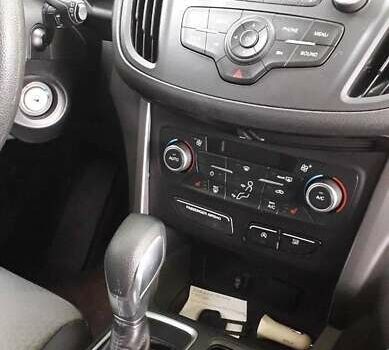 Белый Форд Эскейп, объемом двигателя 1.5 л и пробегом 112 тыс. км за 13000 $, фото 4 на Automoto.ua