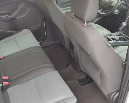 Белый Форд Эскейп, объемом двигателя 2.5 л и пробегом 113 тыс. км за 13900 $, фото 27 на Automoto.ua