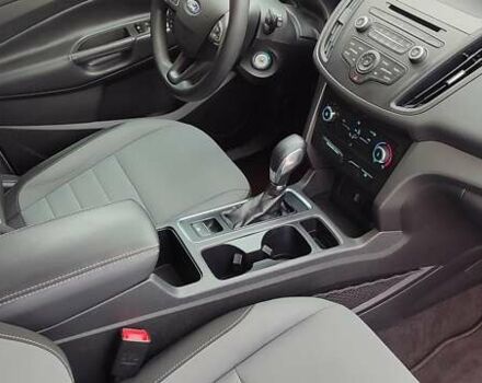 Белый Форд Эскейп, объемом двигателя 2.5 л и пробегом 113 тыс. км за 13900 $, фото 30 на Automoto.ua