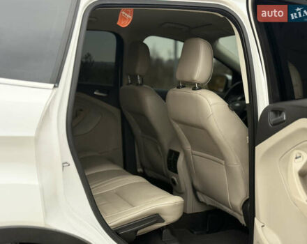 Білий Форд Ескейп, об'ємом двигуна 1.5 л та пробігом 144 тис. км за 13200 $, фото 17 на Automoto.ua