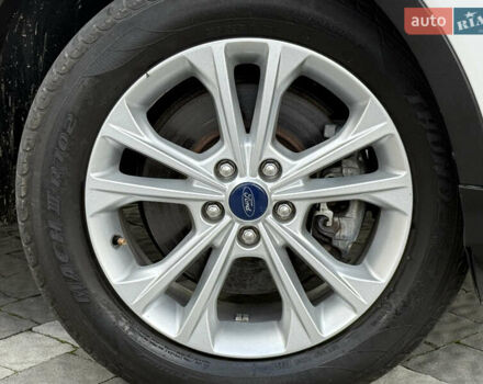 Белый Форд Эскейп, объемом двигателя 1.5 л и пробегом 130 тыс. км за 13400 $, фото 20 на Automoto.ua