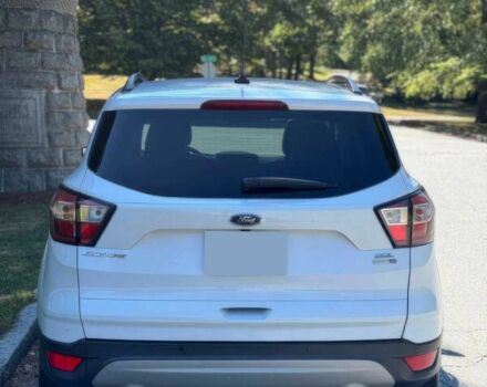 Белый Форд Эскейп, объемом двигателя 1.5 л и пробегом 39 тыс. км за 13000 $, фото 6 на Automoto.ua