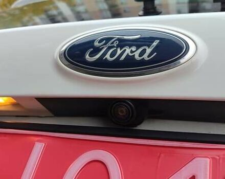 Белый Форд Эскейп, объемом двигателя 2.5 л и пробегом 113 тыс. км за 13900 $, фото 44 на Automoto.ua