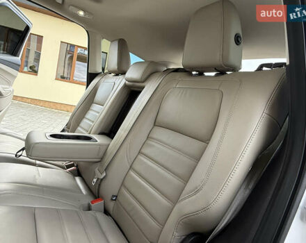 Белый Форд Эскейп, объемом двигателя 1.5 л и пробегом 130 тыс. км за 13400 $, фото 66 на Automoto.ua