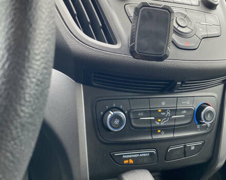 Форд Эскейп 2018 в Львове на Automoto.ua Белый Форд Эскейп, объемом двигателя 2.49 л и пробегом 63 тыс. км за 14500 $, фото 8 на Automoto.ua