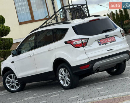 Белый Форд Эскейп, объемом двигателя 1.5 л и пробегом 130 тыс. км за 13400 $, фото 23 на Automoto.ua