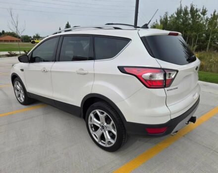 Білий Форд Ескейп, об'ємом двигуна 2 л та пробігом 43 тис. км за 6800 $, фото 3 на Automoto.ua
