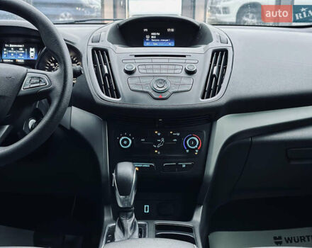 Білий Форд Ескейп, об'ємом двигуна 2.5 л та пробігом 159 тис. км за 13500 $, фото 35 на Automoto.ua