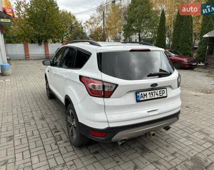 Белый Форд Эскейп, объемом двигателя 1.5 л и пробегом 95 тыс. км за 11500 $, фото 3 на Automoto.ua