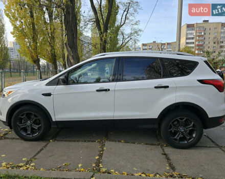 Белый Форд Эскейп, объемом двигателя 2.49 л и пробегом 65 тыс. км за 11000 $, фото 12 на Automoto.ua