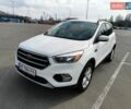 Белый Форд Эскейп, объемом двигателя 2 л и пробегом 160 тыс. км за 14300 $, фото 1 на Automoto.ua