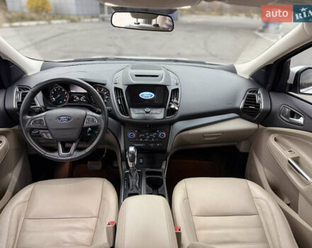 Білий Форд Ескейп, об'ємом двигуна 1.5 л та пробігом 144 тис. км за 13200 $, фото 14 на Automoto.ua