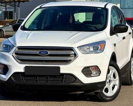 Белый Форд Эскейп, объемом двигателя 2.5 л и пробегом 90 тыс. км за 9000 $, фото 1 на Automoto.ua