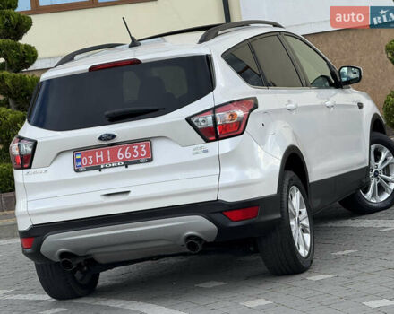Белый Форд Эскейп, объемом двигателя 1.5 л и пробегом 130 тыс. км за 13400 $, фото 31 на Automoto.ua