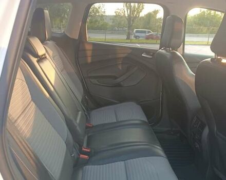 Белый Форд Эскейп, объемом двигателя 1.5 л и пробегом 62 тыс. км за 16700 $, фото 9 на Automoto.ua