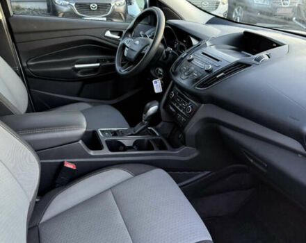 Белый Форд Эскейп, объемом двигателя 0 л и пробегом 140 тыс. км за 11800 $, фото 10 на Automoto.ua