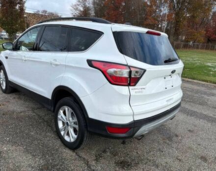 Белый Форд Эскейп, объемом двигателя 1.5 л и пробегом 38 тыс. км за 12100 $, фото 6 на Automoto.ua