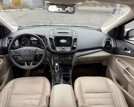 Белый Форд Эскейп, объемом двигателя 1.5 л и пробегом 144 тыс. км за 13200 $, фото 12 на Automoto.ua