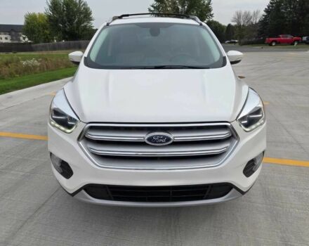 Білий Форд Ескейп, об'ємом двигуна 2 л та пробігом 43 тис. км за 6800 $, фото 1 на Automoto.ua