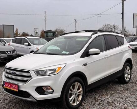 Білий Форд Ескейп, об'ємом двигуна 1.5 л та пробігом 191 тис. км за 10900 $, фото 2 на Automoto.ua