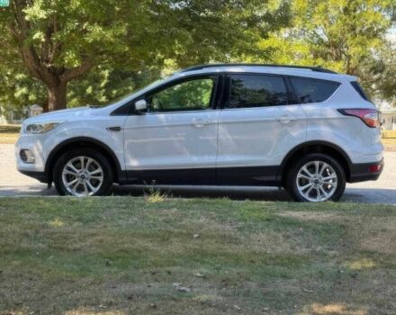 Белый Форд Эскейп, объемом двигателя 1.5 л и пробегом 39 тыс. км за 13000 $, фото 4 на Automoto.ua