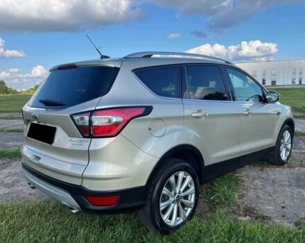 Форд Ескейп 2018 у Вінниці на Automoto.ua Білий Форд Ескейп, об'ємом двигуна 0 л та пробігом 112 тис. км за 10500 $, фото 2 на Automoto.ua