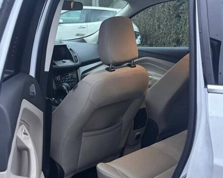 Білий Форд Ескейп, об'ємом двигуна 1.5 л та пробігом 241 тис. км за 10899 $, фото 14 на Automoto.ua