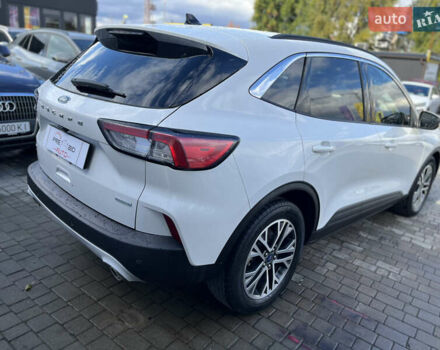 Белый Форд Эскейп, объемом двигателя 1.5 л и пробегом 117 тыс. км за 16700 $, фото 4 на Automoto.ua