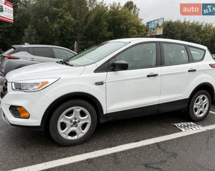 Белый Форд Эскейп, объемом двигателя 2.49 л и пробегом 131 тыс. км за 13300 $, фото 7 на Automoto.ua