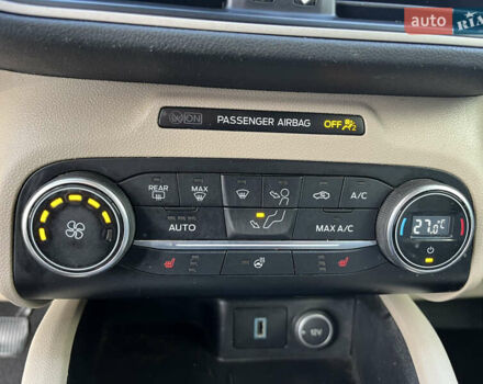 Белый Форд Эскейп, объемом двигателя 1.5 л и пробегом 117 тыс. км за 16700 $, фото 15 на Automoto.ua