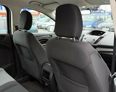 Белый Форд Эскейп, объемом двигателя 2.49 л и пробегом 131 тыс. км за 13300 $, фото 45 на Automoto.ua