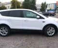 Белый Форд Эскейп, объемом двигателя 2 л и пробегом 75 тыс. км за 19500 $, фото 3 на Automoto.ua
