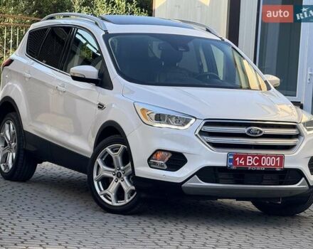 Білий Форд Ескейп, об'ємом двигуна 2 л та пробігом 180 тис. км за 14250 $, фото 27 на Automoto.ua